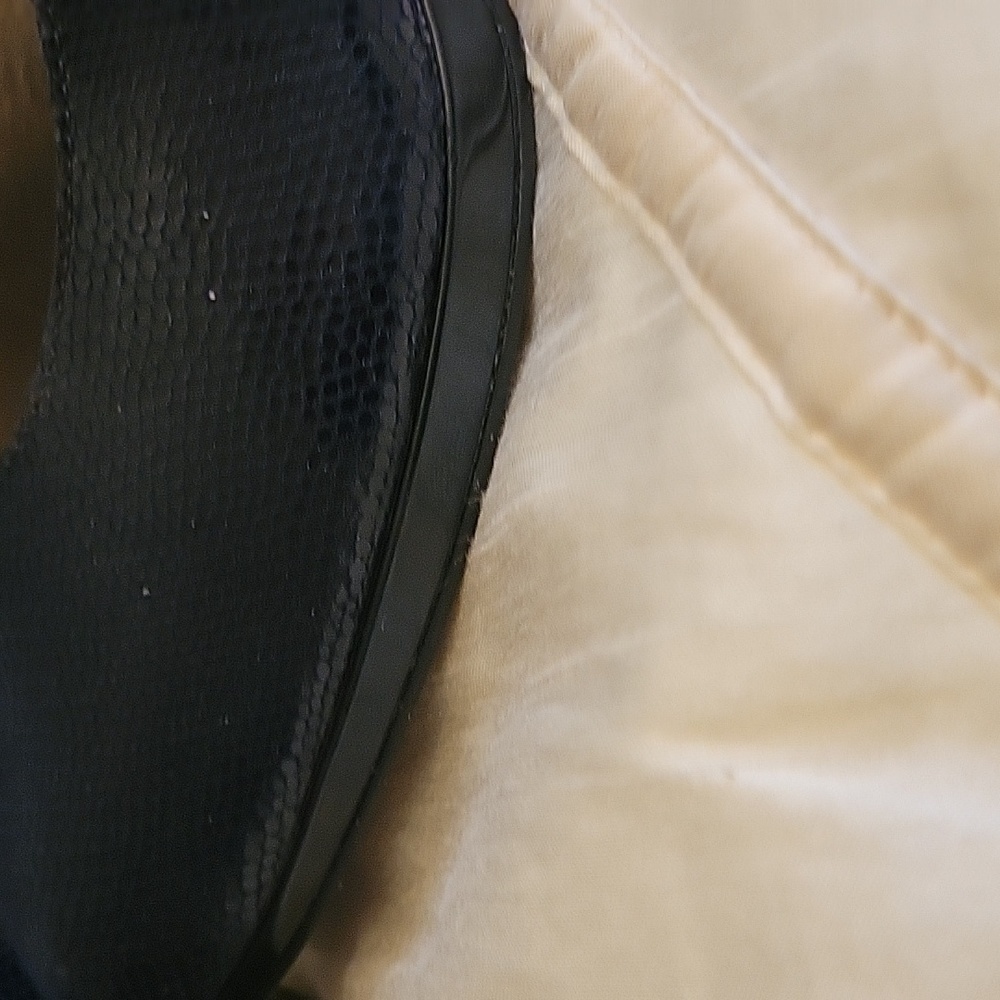 Shoes - Picture 7 of 7